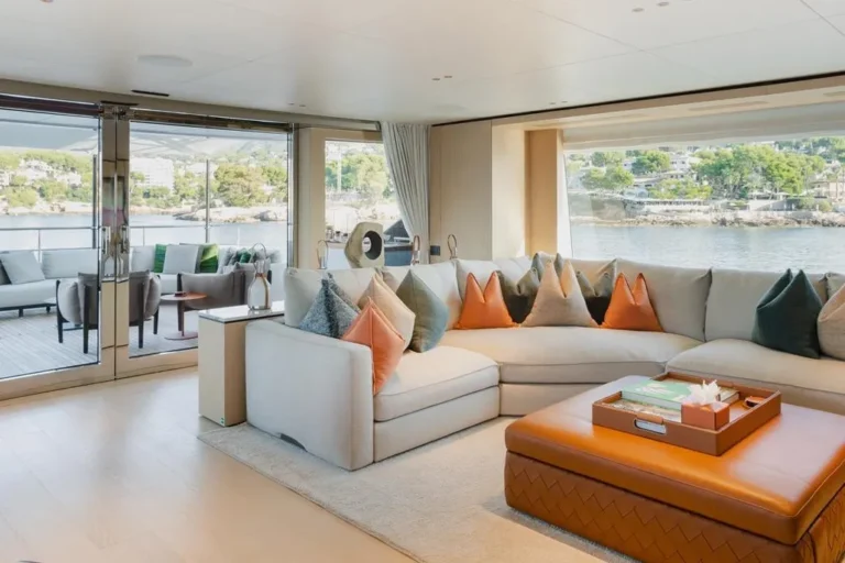 2023-benetti-oasis-40-power-10025955-20251127180518917-2